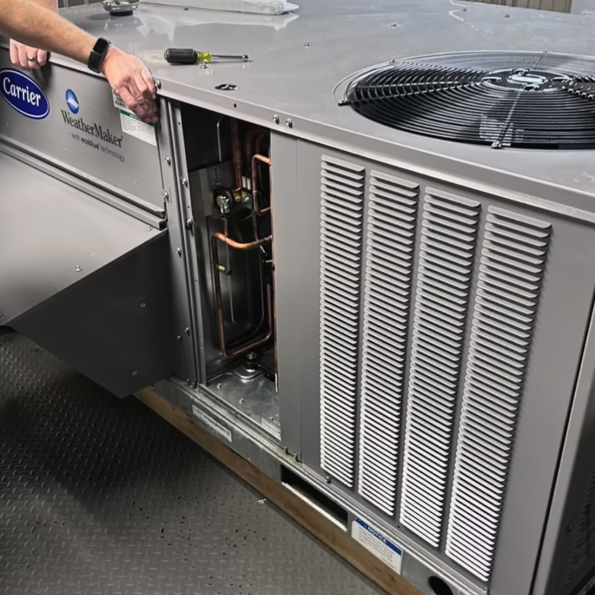 Servicing a commercial rooftop unit